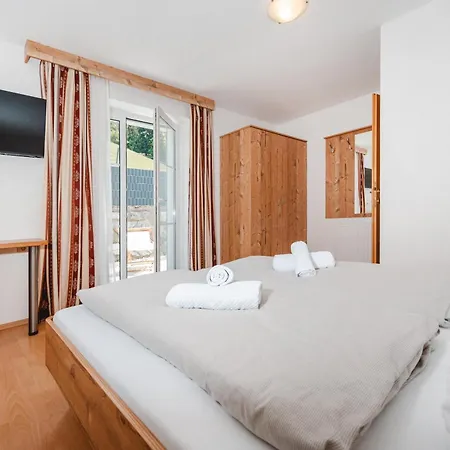 Deutschmann Tatil Evi *